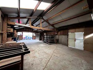 Entrepôt très pratique