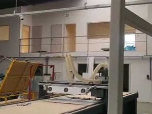 ANDERLECHT : Entrepôt ±1.200 m² + Bureaux ±300 m²