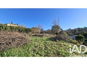 Vente terrain 1899 m² Vidauban (83550)