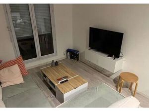 Location appartement 2 pièces 35 m² à Villeneuve-la-Garenne (92390)
