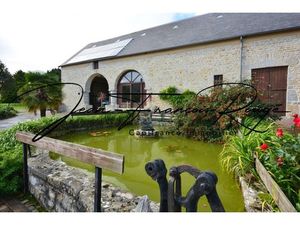 Blosville  à 10 kilomètres de la plage  propriété en pierres de 292 m² avec un gîte  une p