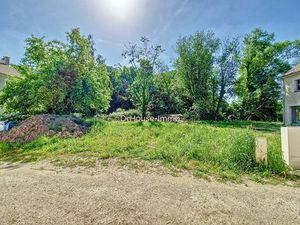 Terrain à bâtir dans un environnement préservé et exceptionnel