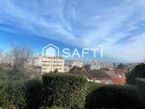 Appartement studio bien situé à rénover