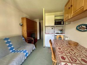 Studio T1 - Bernex station