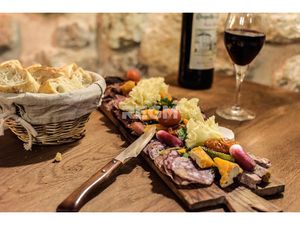 Local 30m2 à Fontainebleau 77