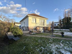 Maison de 100 m² à Saint-Pierre-Les-Elbeuf