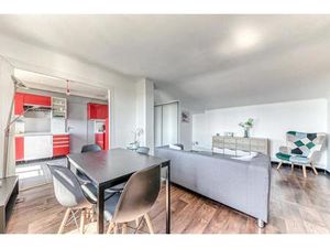 Grand T2 bis lumineux de 65 m²  dernier étage au calme – Lyon 7