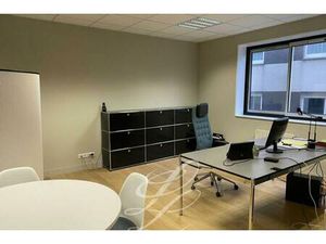 Location - BUREAUX 48 m2 Le mans