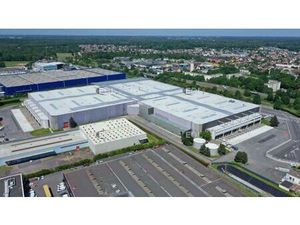 GRETZ-ARMAINVILLIERS (77)  à louer plateforme logistique d'une surface totale de 60 777 m²