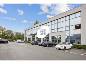 Bureaux lumineux à louer PMR