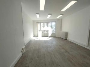 Location Bureau Versailles 78000