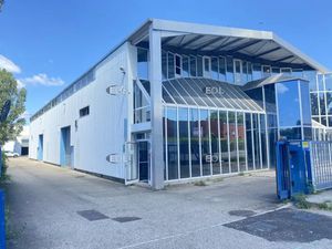 Bâtiment indépendant Lyon est