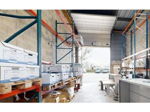 A LOUER : Locaux d'activités