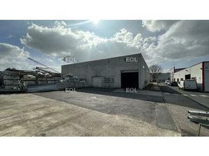 À louer : local d'activité avec bureaux de 560 m² à Champigny-sur-Marne (94)