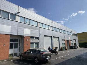 À louer : local d'activité de 358 m² à Vitry-sur-Seine (94)