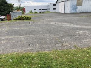 A LOUER - entrepôt avec bureaux de 750 m² sur 6 500 m² de terrain à meaux (77)