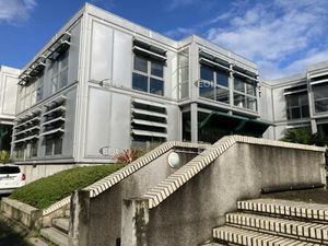 À louer : local d'activité/bureaux de 362 m² à Sucy-en-Brie (94)