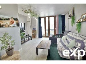 Appartement 2 pièces de 54 77 m2 avec balcon et place de parkin