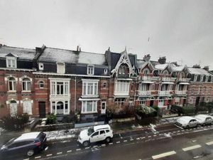 Location appartement 3 pièces 59 m² à Lille (59000)