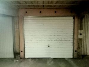 Garage/box