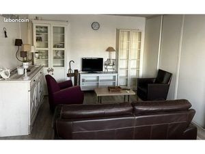 T2 meublé 55 m2 + parking privé tt charges inclus eau  élec  gaz  wifi