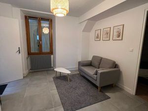 F2 à louer à LINAS