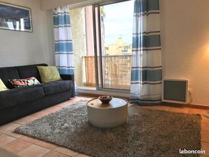 Studio meublé Vence centre avec Terrasse