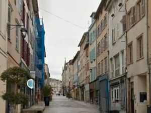 Local commercial hypercentre