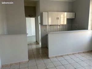 Chartres appartement f3 avec parking prive