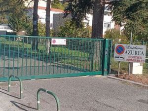 Location parking privé au Cannet