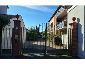 Location maison  m² T-3 à Blagnac  1 060 €