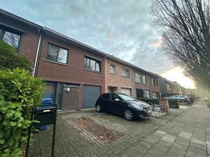 Huis te huur in Brasschaat met 3 slaapkamers
