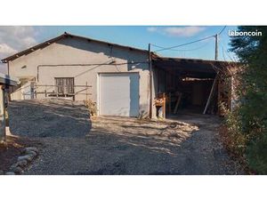 DOMENE A LOUER LOCAL D’ACTIVITES 185 m2