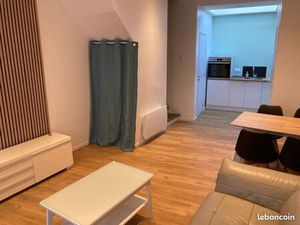 Maison meublée rénovée plein centre