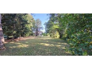 Terrain Artisanal de 1100 m2 sur rte nationale