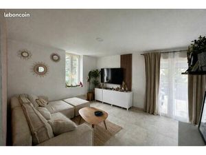 Appartement T3 avec toit terasse