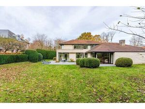 Villa à vendre avec garage et terrasse   Uccle (VBD68153)