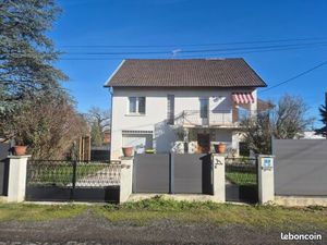 Maison T7 de 160 m² sur terrain 1339 m²
