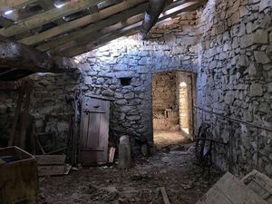 Maison de hameau à rénover