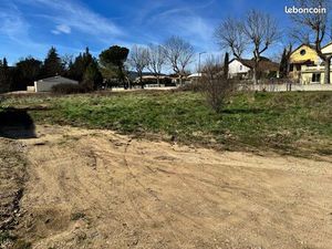 Vends terrain constructible vallon pont d’arc