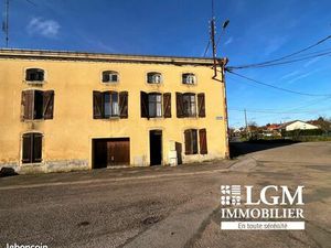 Immeuble 4 pièces 104 m²