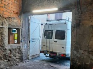 Location hangar 150m2