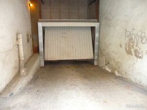 Garage à louer