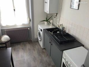 F2 au 2eme étage rond point de Chantraine