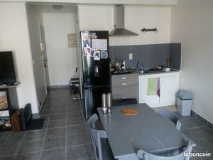 Studio 33m2  Meximieux Centre  106 000 EUR