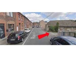 Un endroit sûr pour votre voiture… à petit prix !