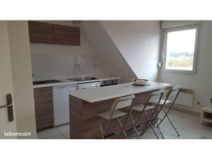 Studio meublé plein centre