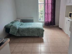 Meublé/CDI 12 St Lazare 15Défense