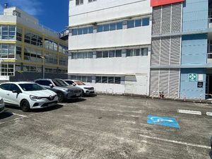 Bureaux 70 m² FORT DE FRANCE