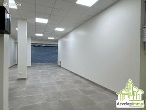 Local commercial 75 m²